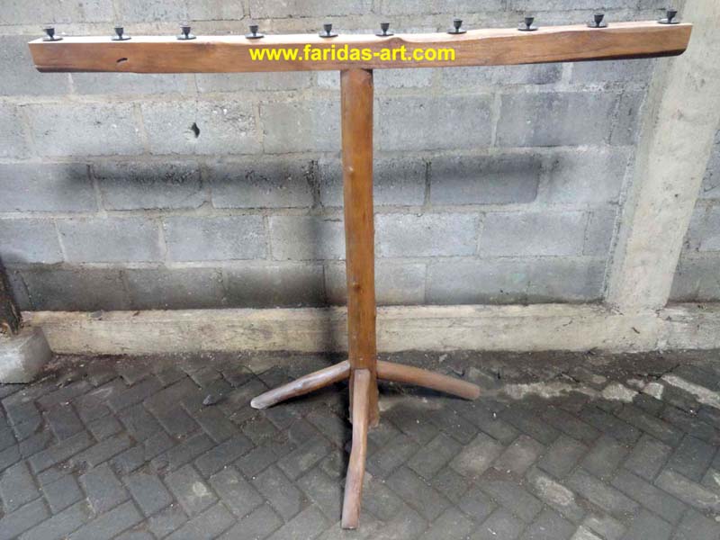 Tempat Lilin - Tiang Antik